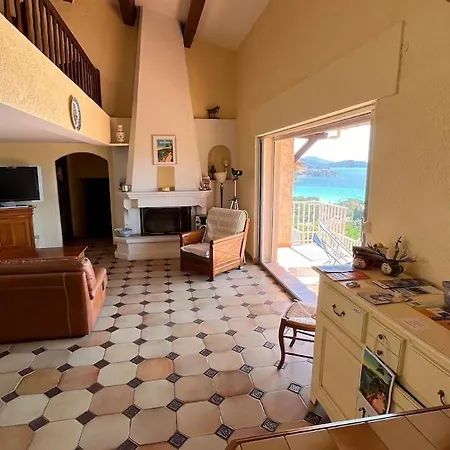 Cricalou, Vue Imprenable * Le Lavandou